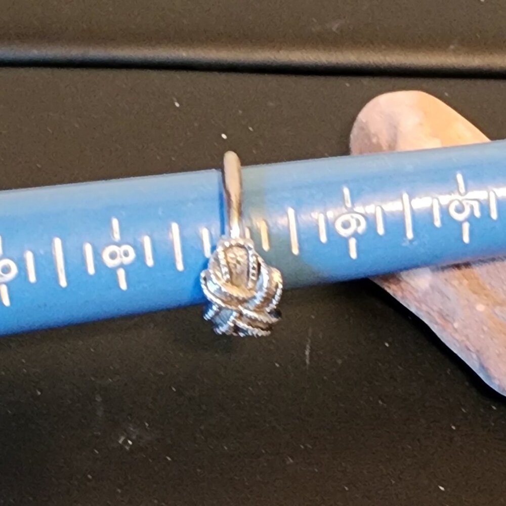 Avon Ribbon Ring - Picture 5 of 7
